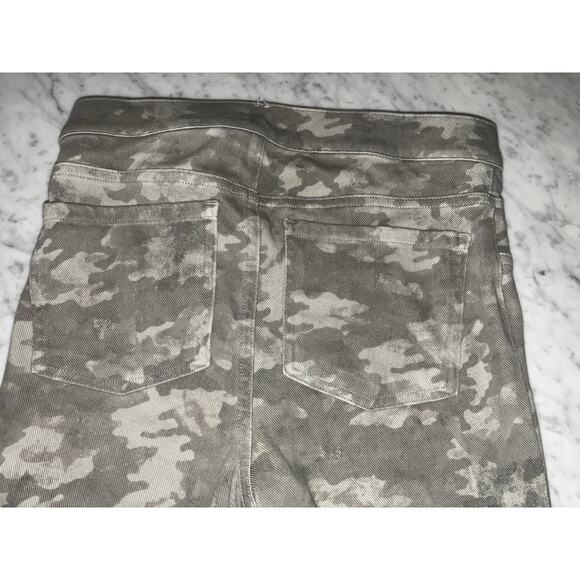 Spanx Womens Pants Small Gray Camo Stretch Skinny Jegging Slimming 19422 - Picture 5 of 9